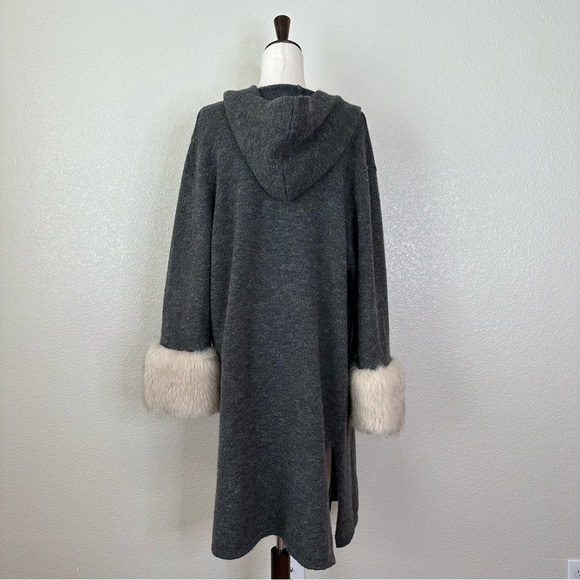 Patrizia Luca Milano Wool Blend Gray Hooded Faux Fur Cuffs Cardigan, Size XL - Picture 7 of 13